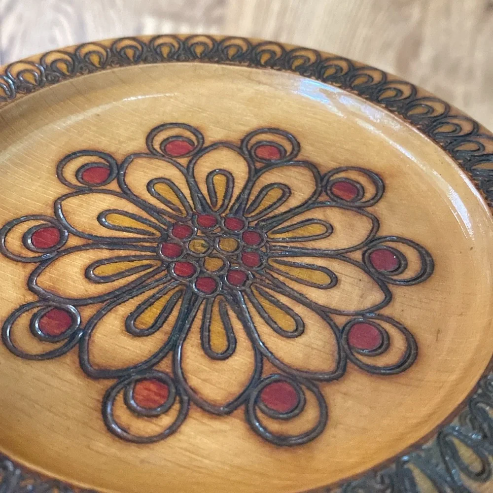 Vintage wooden inlaid Polish decorative plate Spoldzielnoa Rzemieslnicza trinket